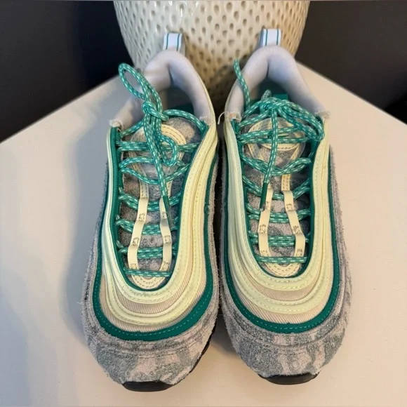 Nike Air Max 97 Girls Shoes. Brand New. Youth kids running athletic. Size 4.5 - Picture 4 of 4
